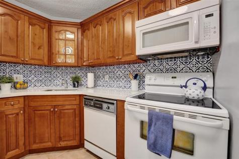1920 NE 1st Terrace Wilton Manors FL 33305