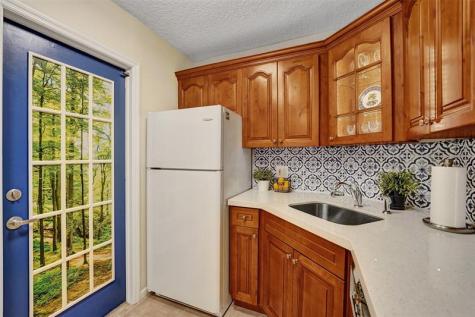1920 NE 1st Terrace Wilton Manors FL 33305