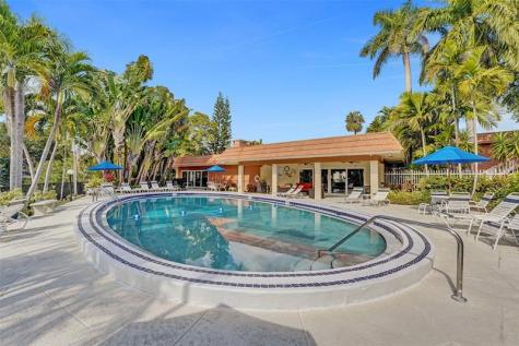 1920 NE 1st Terrace Wilton Manors FL 33305