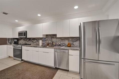 1920 NE 1st Terrace Wilton Manors FL 33305