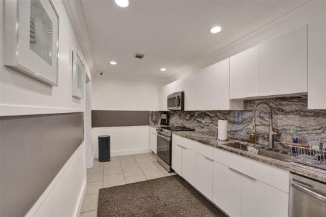 1920 NE 1st Terrace Wilton Manors FL 33305