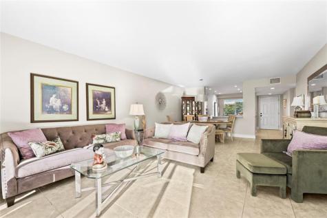 800 SW 125th Way Pembroke Pines FL 33027
