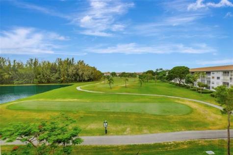 800 SW 125th Way Pembroke Pines FL 33027