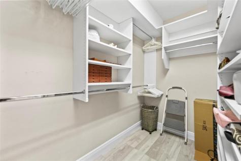 800 SW 125th Way Pembroke Pines FL 33027