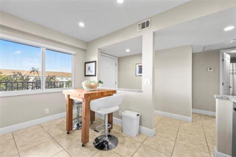 800 SW 125th Way Pembroke Pines FL 33027