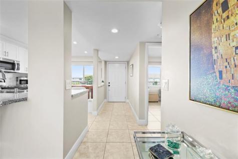 800 SW 125th Way Pembroke Pines FL 33027