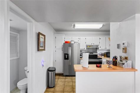 8990 S Hollybrook Boulevard Pembroke Pines FL 33025