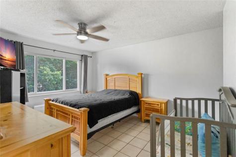 8990 S Hollybrook Boulevard Pembroke Pines FL 33025