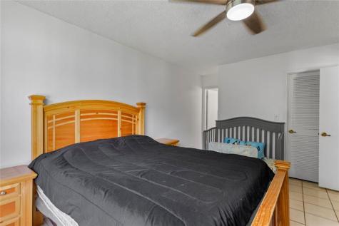 8990 S Hollybrook Boulevard Pembroke Pines FL 33025