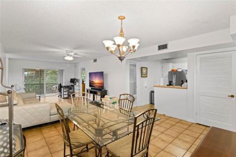 8990 S Hollybrook Boulevard Pembroke Pines FL 33025