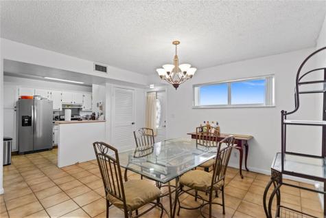 8990 S Hollybrook Boulevard Pembroke Pines FL 33025