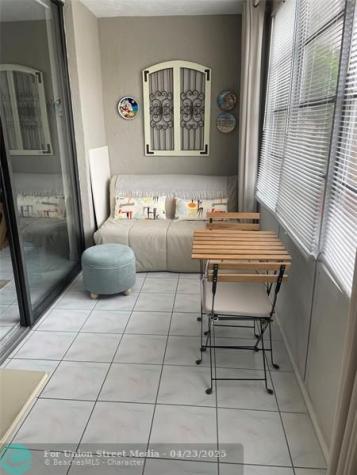 2821 Somerset Drive Lauderdale Lakes FL 33311