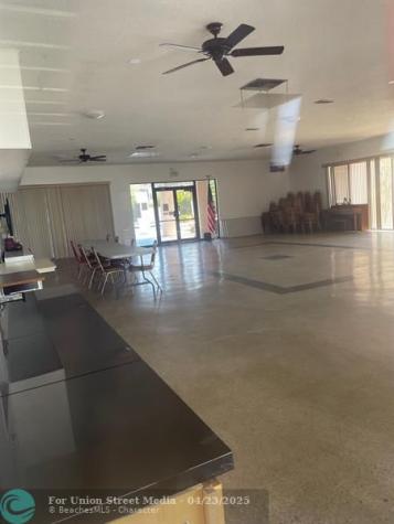 2821 Somerset Drive Lauderdale Lakes FL 33311