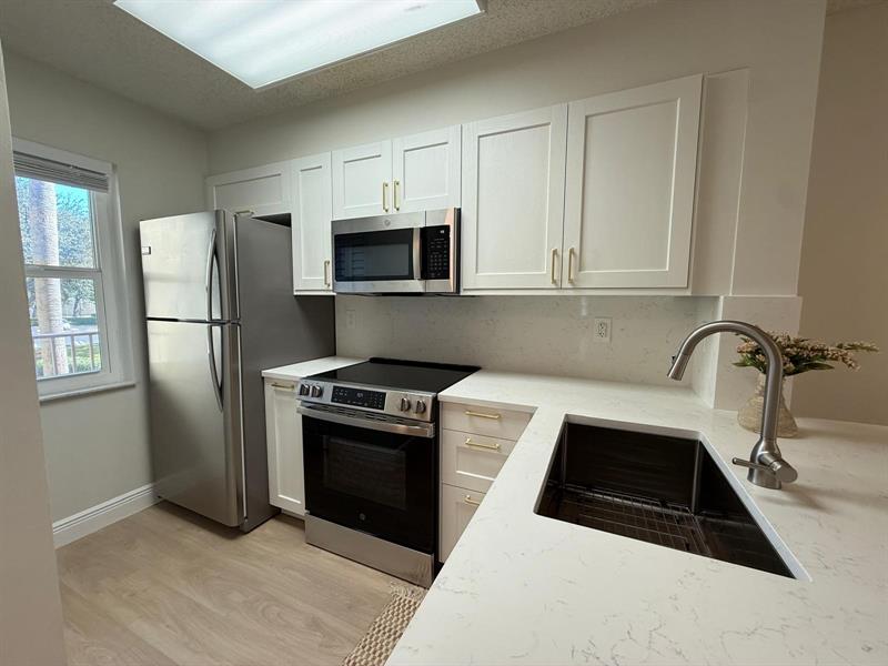 2106 S Cypress Bend Drive Pompano Beach FL 33069