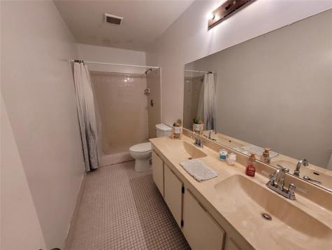 1146 N University Drive Plantation FL 33322