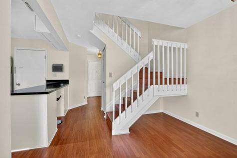 2024 Discovery Circle Deerfield Beach FL 33442