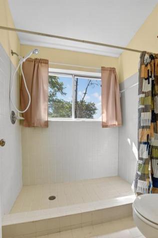 2024 Discovery Circle Deerfield Beach FL 33442