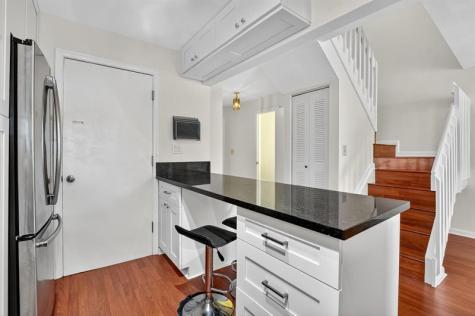 2024 Discovery Circle Deerfield Beach FL 33442