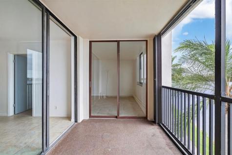 117 Lake Emerald Drive Oakland Park FL 33309