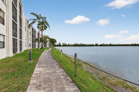 117 Lake Emerald Drive Oakland Park FL 33309