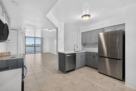 117 Lake Emerald Drive Oakland Park FL 33309
