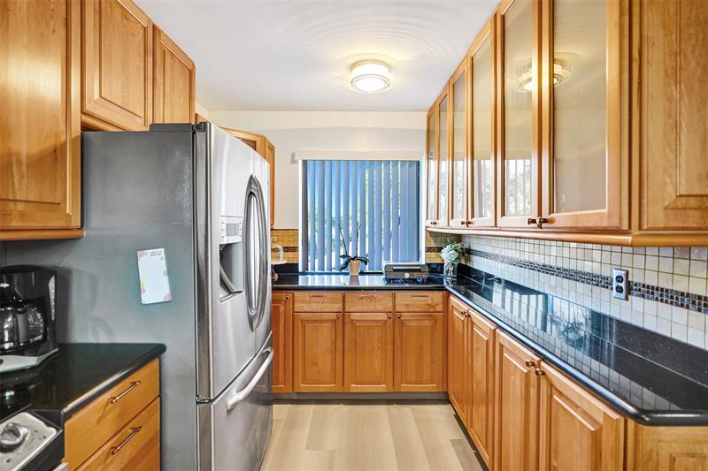 270 Captains Walk Delray Beach FL 33483