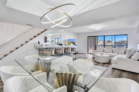 270 Captains Walk Delray Beach FL 33483