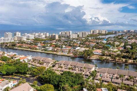 270 Captains Walk Delray Beach FL 33483