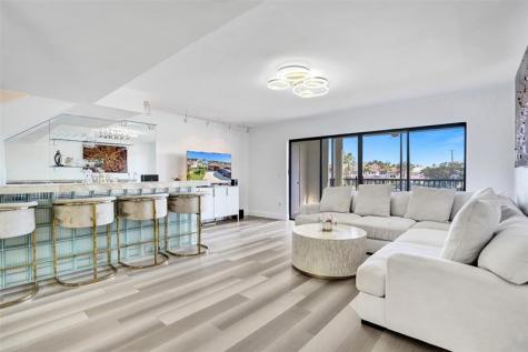270 Captains Walk Delray Beach FL 33483