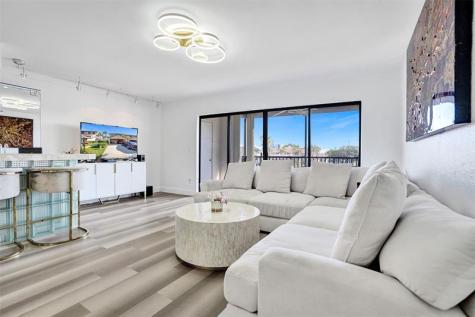 270 Captains Walk Delray Beach FL 33483