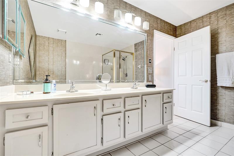 270 Captains Walk Delray Beach FL 33483