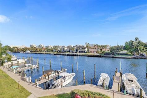 270 Captains Walk Delray Beach FL 33483