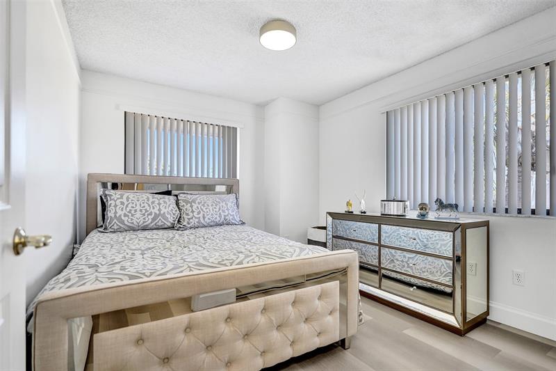 270 Captains Walk Delray Beach FL 33483