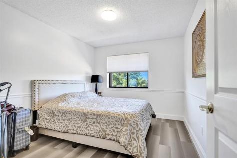 270 Captains Walk Delray Beach FL 33483