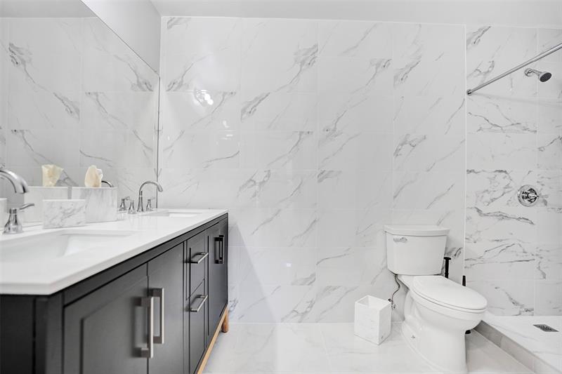 270 Captains Walk Delray Beach FL 33483