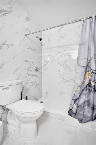 270 Captains Walk Delray Beach FL 33483