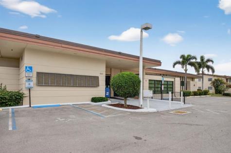 7300 NW 4 Place Margate FL 33063