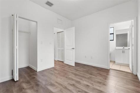 340 NE 208th Terrace Miami FL 33179
