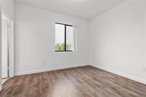 340 NE 208th Terrace Miami FL 33179