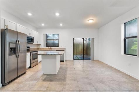 340 NE 208th Terrace Miami FL 33179
