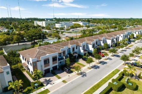 340 NE 208th Terrace Miami FL 33179