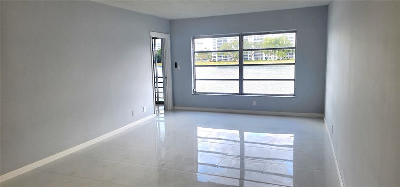 2801 N Palm Aire Drive Pompano Beach FL 33069