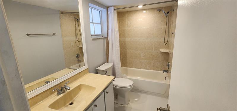 2801 N Palm Aire Drive Pompano Beach FL 33069