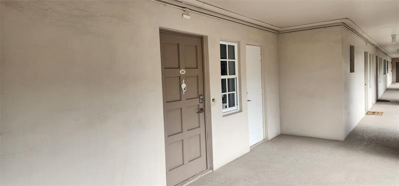 2801 N Palm Aire Drive Pompano Beach FL 33069