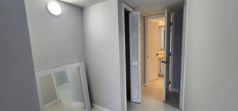 2801 N Palm Aire Drive Pompano Beach FL 33069