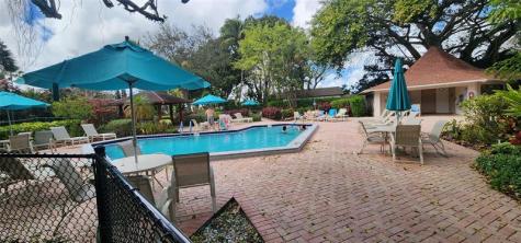 2801 N Palm Aire Drive Pompano Beach FL 33069