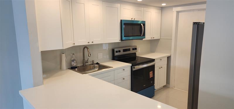 2801 N Palm Aire Drive Pompano Beach FL 33069