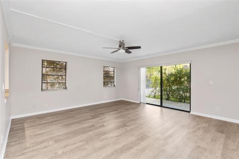 1759 NE 39th Court Pompano Beach FL 33064