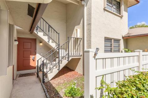 1759 NE 39th Court Pompano Beach FL 33064