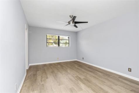 1759 NE 39th Court Pompano Beach FL 33064